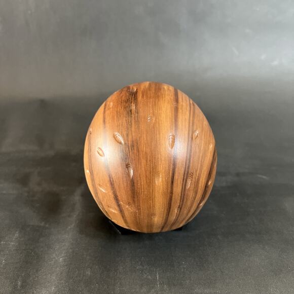 Vintage Wooden Hedgehog Figurine 6 x 5 Metal Feet Forest Animal Decor - Picture 9 of 10